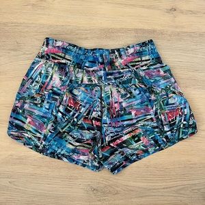 LULULEMON Tracker Short V SW
